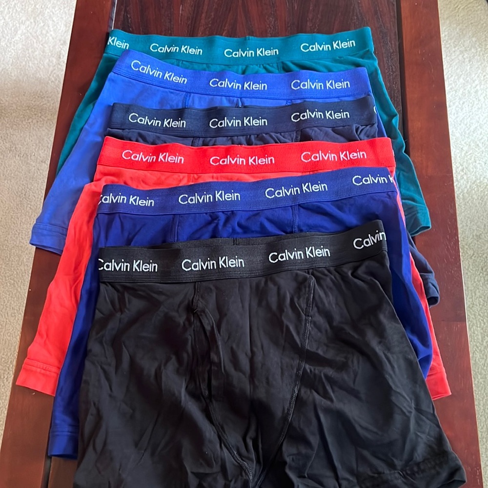 Bundle of 6 Calvin Klein boxer briefs - Medium
